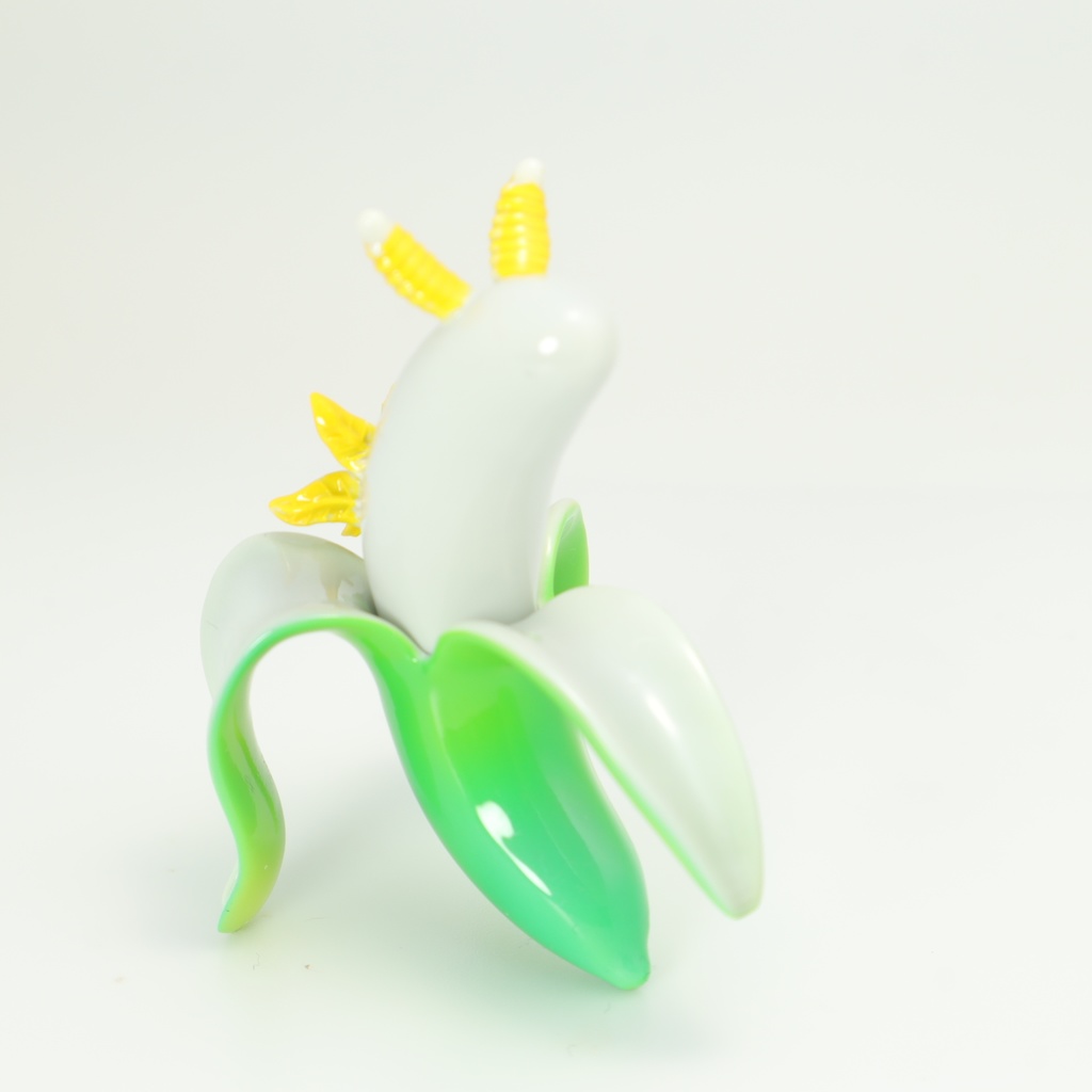 バナナウミウシフィギュア 二分熟