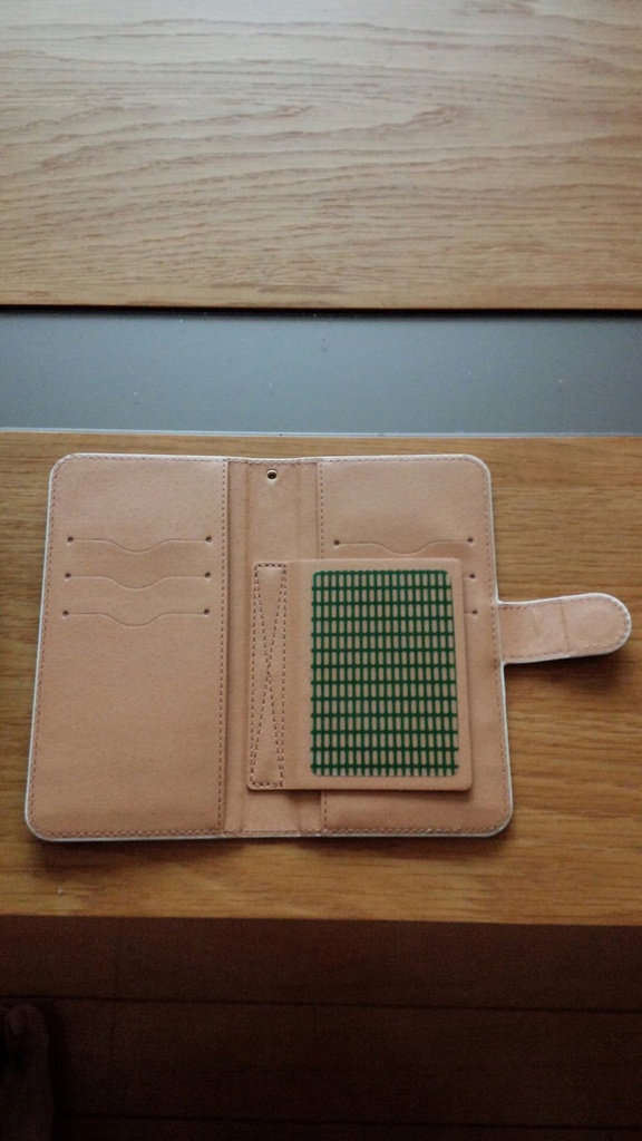 抗鬱薬おじさん手帳型Androidケース