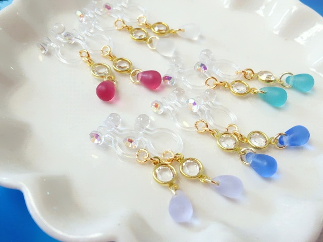 シャネルストーンコネクターと雫のドール用ノンホールピアス