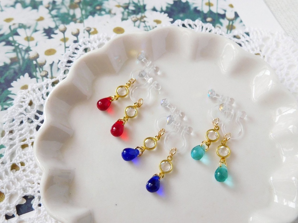 シャネルストーンコネクターと雫のドール用ノンホールピアス