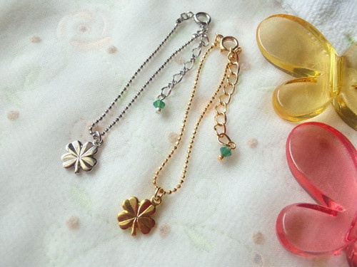 クローバーのドール用プチネックレス