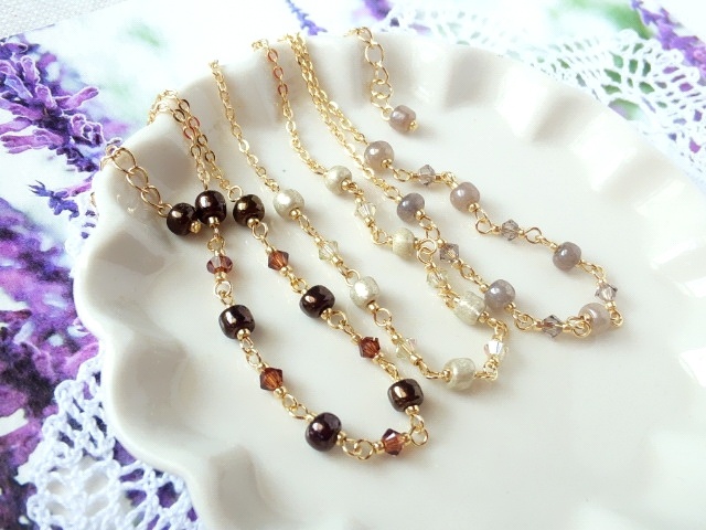 ベネチアンシードとクリスタライズのドール用ネックレス