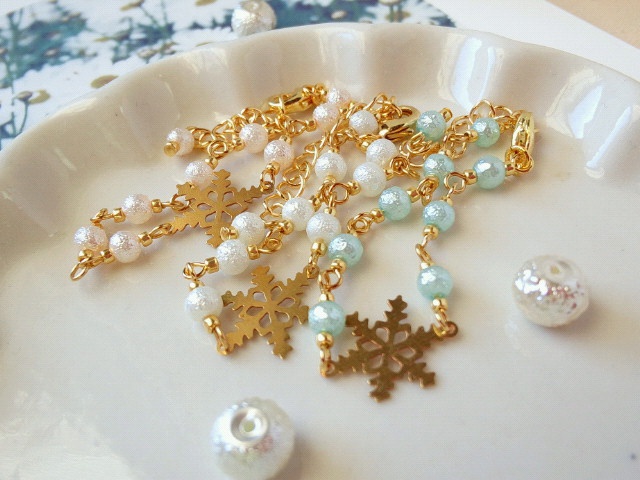 雪の結晶とパールのドール用チョーカー