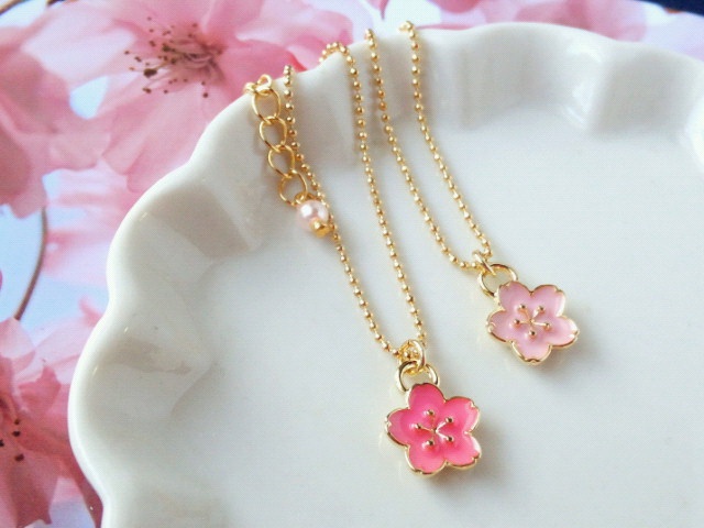 霞桜のドール用ネックレス