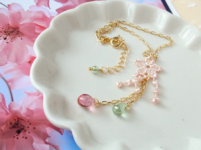 枝垂桜のドール用ネックレス