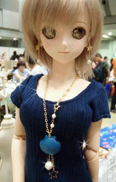 チャームとパール揺れるドール用ノンホールピアス