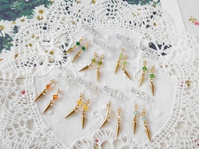 クリスタライズと尖りのドール用ノンホールピアス