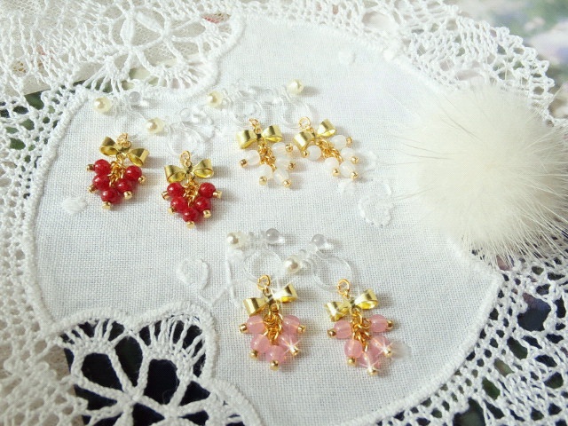 リボンとビーズのドール用しゃらんらノンホールピアス