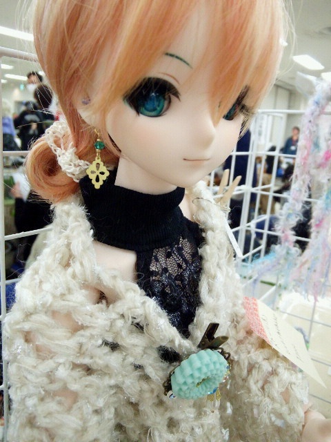 菱レースクロスとガラスビーズのドール用ノンホールピアス