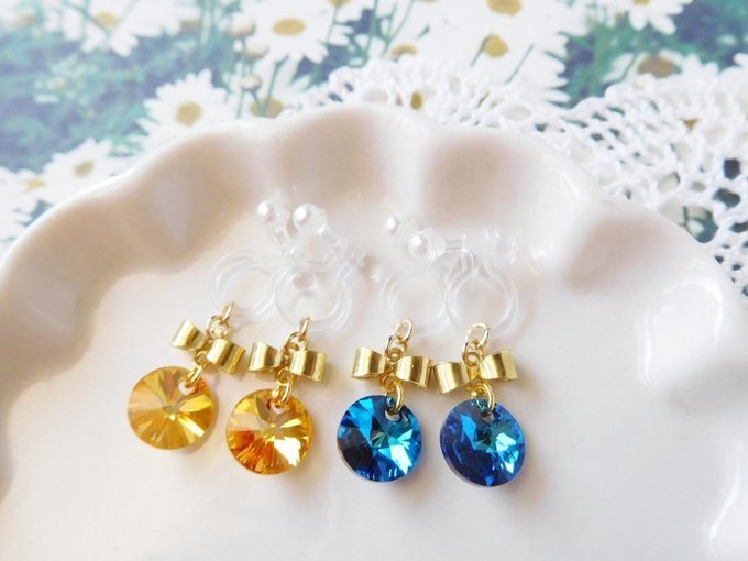 リボンとクリスタライズ6428のドール用ノンホールピアス