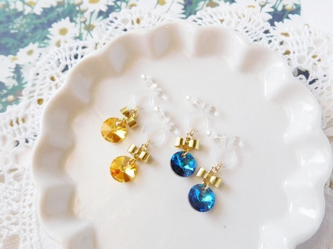 リボンとクリスタライズ6428のドール用ノンホールピアス