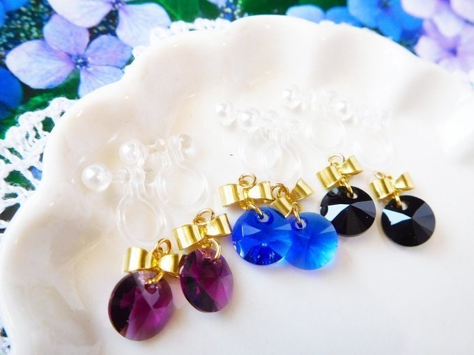 リボンとクリスタライズ6428のドール用ノンホールピアス