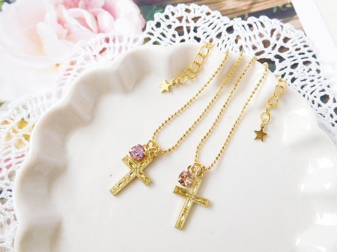 柄入クロスとクリスタライズのドール用ネックレス