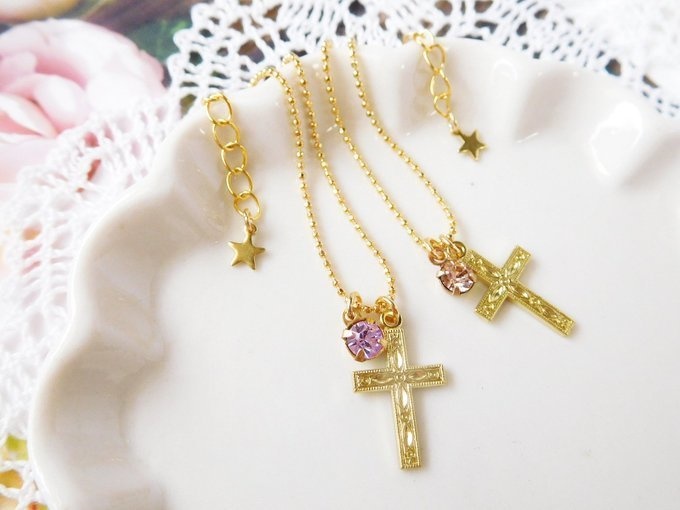 柄入クロスとクリスタライズのドール用ネックレス