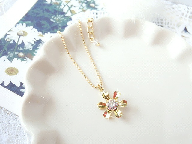 ラインストーンフラワーチャームのドール用ネックレス