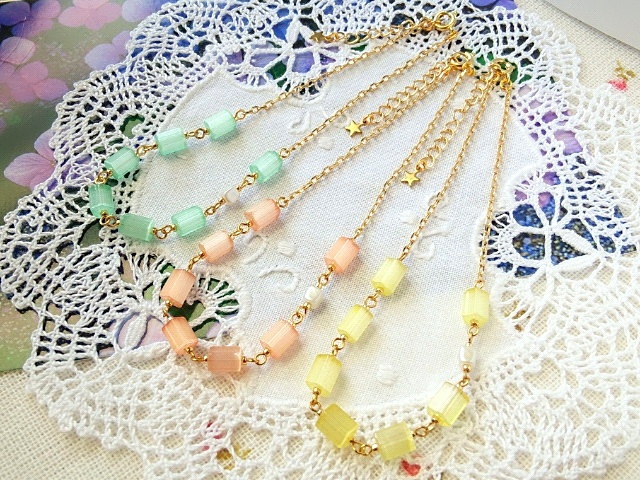 氷菓シルキーチューブのドール用ネックレス