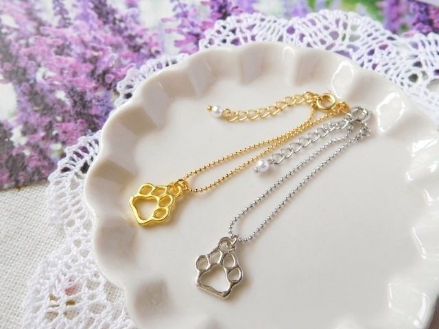 スカシ肉球チャームのドール用ネックレス