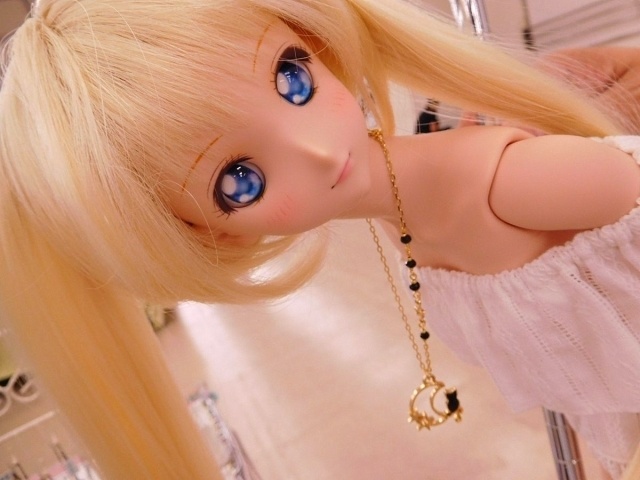 月と猫のドール用アシンメトリーネックレス