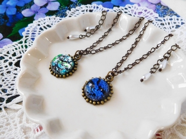 ガラスカボションのドール用ネックレス