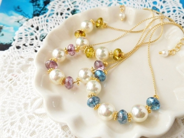 マジョリカパールとベネチアンガラスのドール用アクセサリーセット