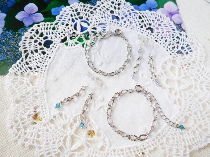 キラキラデザインチェーンのドール用アクセサリーセット