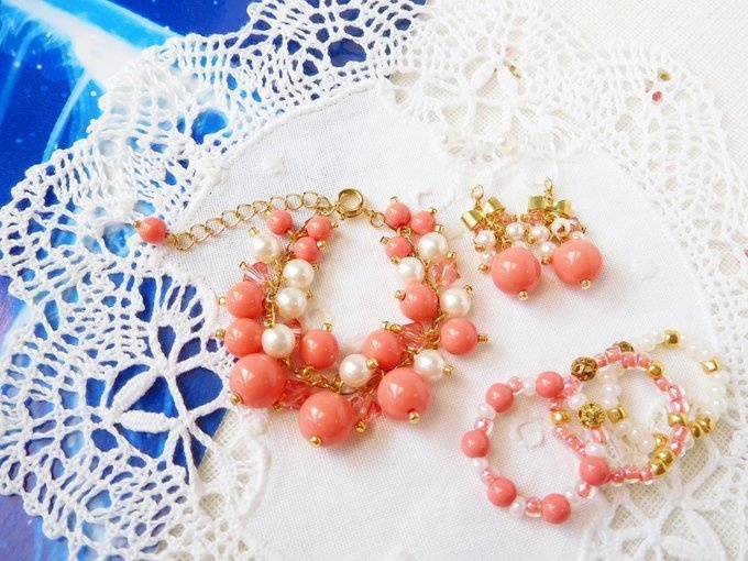 ラッカービーズとクリスタライズしゃらんらドール用アクセサリーセット