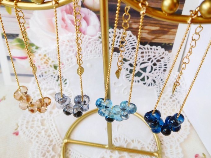 ファルファッレドロップガラスのドール用ネックレス