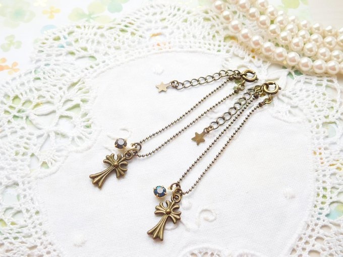 アンティーククロスとプレシオサジュエルのドール用ネックレス