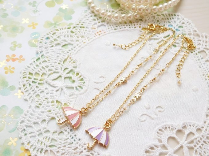 エポ傘チャームのドール用アシンメトリーネックレス