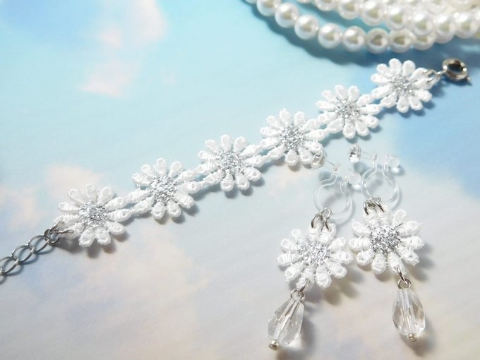 シルバーラメレースフラワーのドール用アクセサリーセット