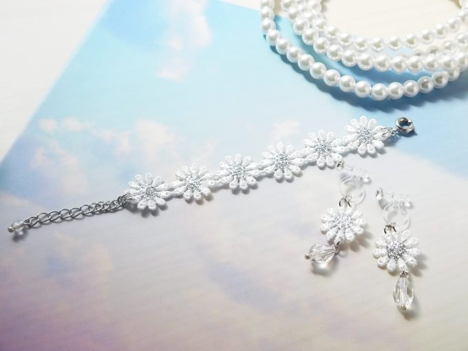 シルバーラメレースフラワーのドール用アクセサリーセット