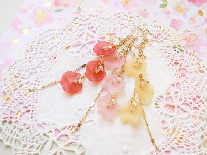 薔薇花弁のドール用ウィッグピアス