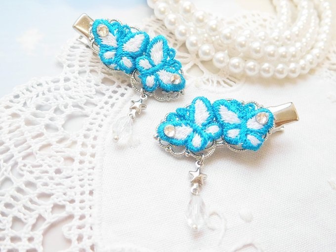 ブルーバタフライと星雫のヘアクリップ