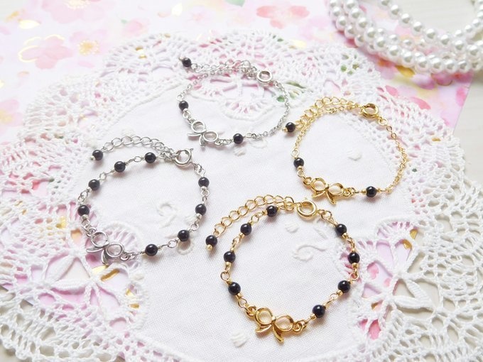 きんいろ/ぎんいろリボンと黒ラッカービーズのドール用チョーカー