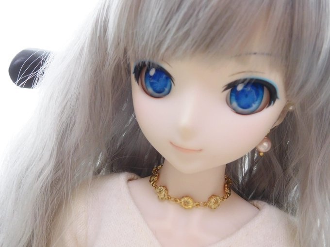 お花デザインチェーンのドール用チョーカー