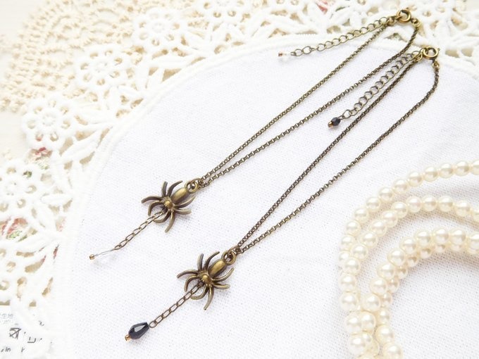 蜘蛛と露のドール用ネックレス