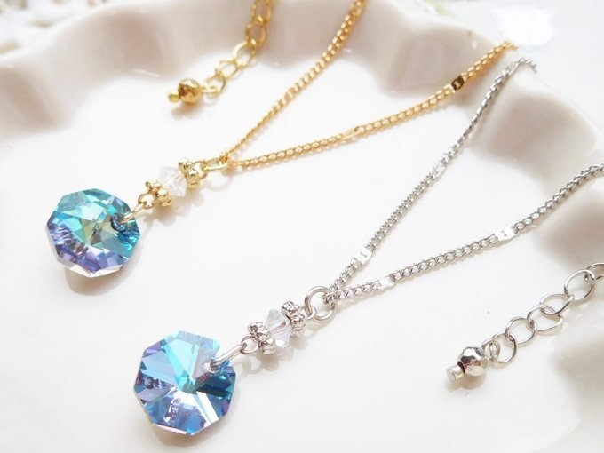 ヴィトレルライトプレシオサオクタゴンのドール用セミロングネックレス