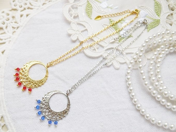 スカシフープとクリスタライズのドール用ロングネックレス