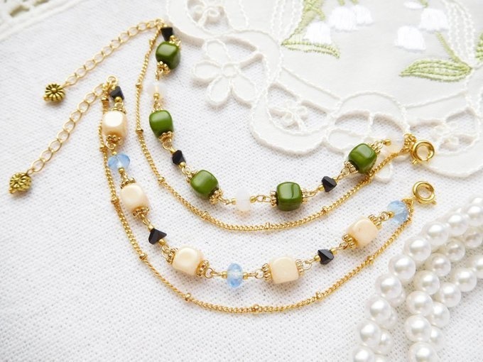 レトロカラーキューブチェコガラスのドール用アクセサリーセット