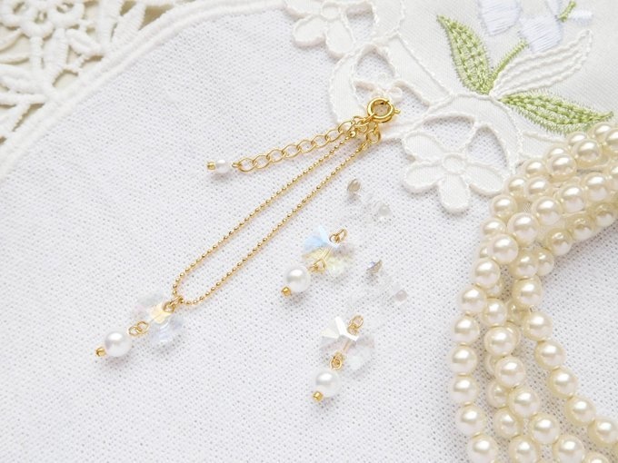 オーロラガラスリボンとパールのドール用アクセサリーセット