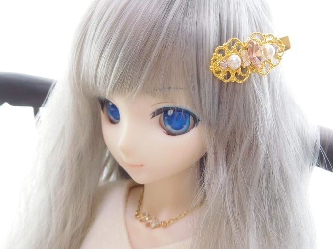 台形3連ラインストーンコネクターのドール用チョーカー