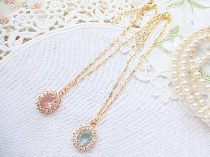 オーバルフレームジュエルのドール用ロングネックレス