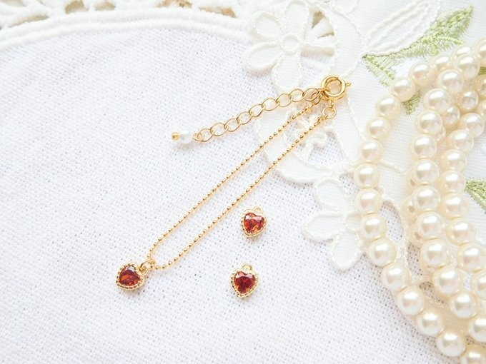 オレンジレッドジルコニアプティハートのドール用ネックレス