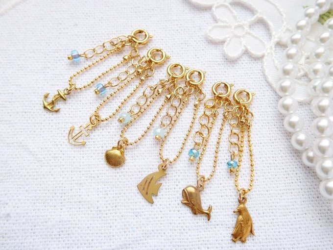 プチ真鍮チャームのドール用ネックレス①(1/12)