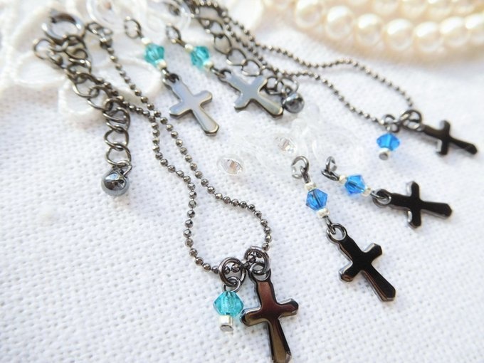 プチブラッククロスとクリスタライズのドール用ネックレス&ノンホールピアス