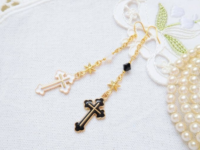 エポクロスチャームのドール用ウィッグピアス