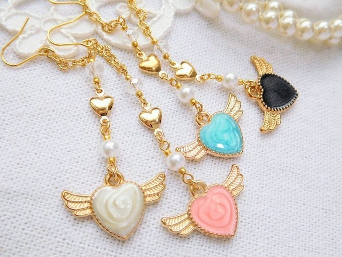 エポハートウィングチャームのドール用ウィッグピアス