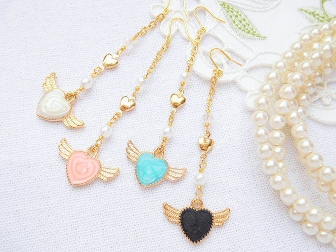 エポハートウィングチャームのドール用ウィッグピアス