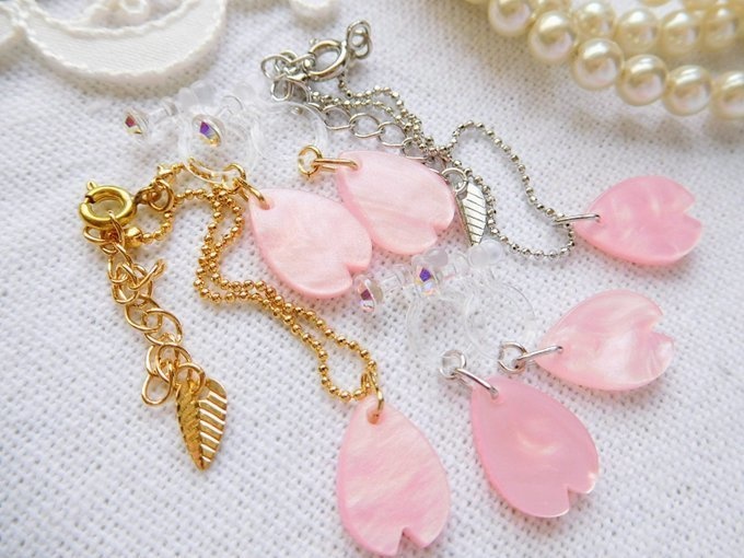 桜花弁のドール用ネックレス＆ノンホールピアス