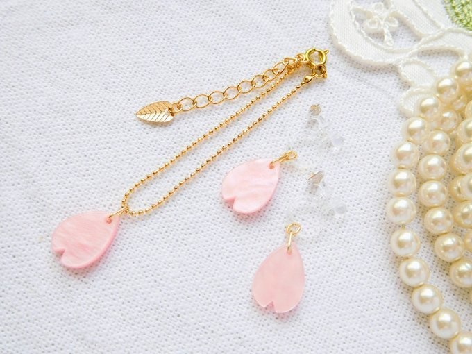 桜花弁のドール用ネックレス&ノンホールピアス